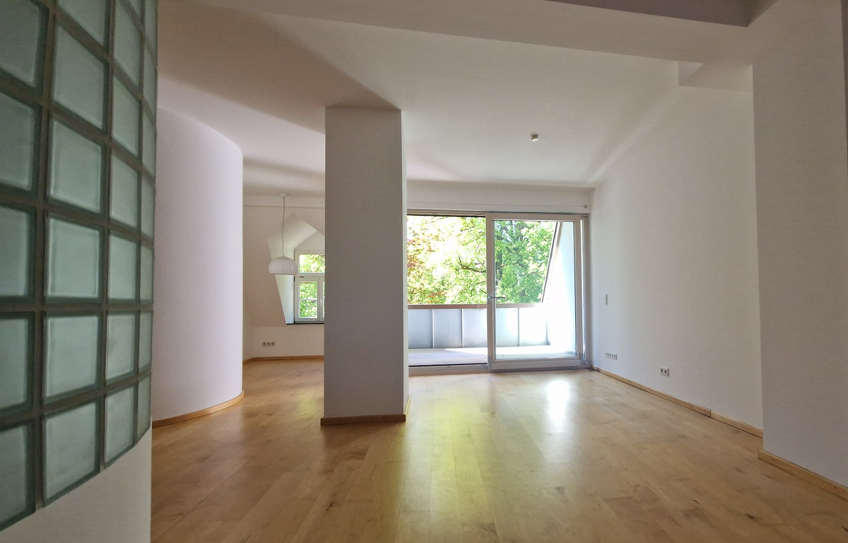 Dachgeschoßwohnung in München-Obergiesing – München – Vorschaubild 3