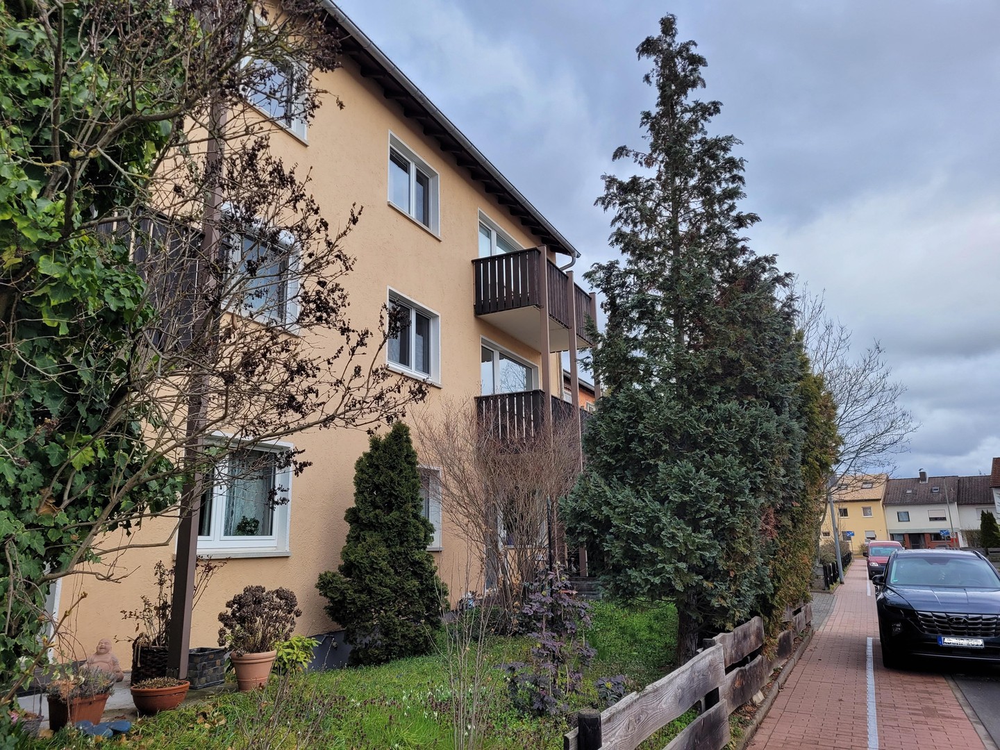 Helle 3-ZW in Karlstein-Großwelzheim