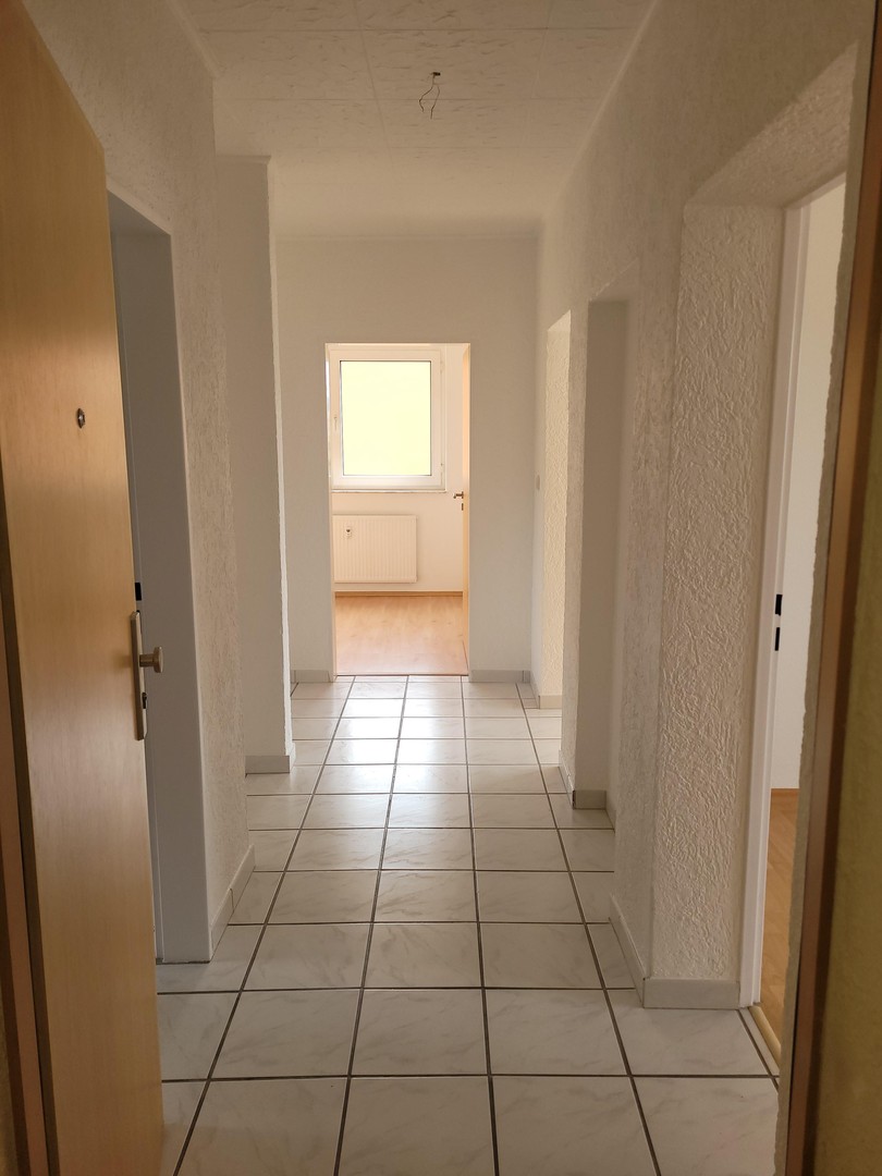 Helle 3-ZW in Karlstein-Großwelzheim – Karlstein OT Großwelzheim – Vorschaubild 2