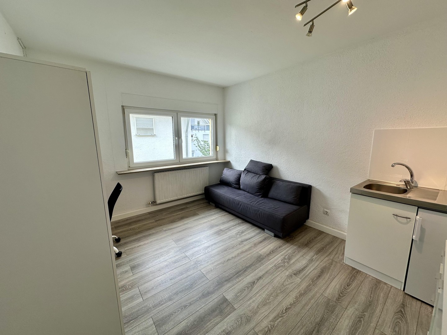 Helles möbliertes WG-Zimmer in Heilbronn-Böckingen