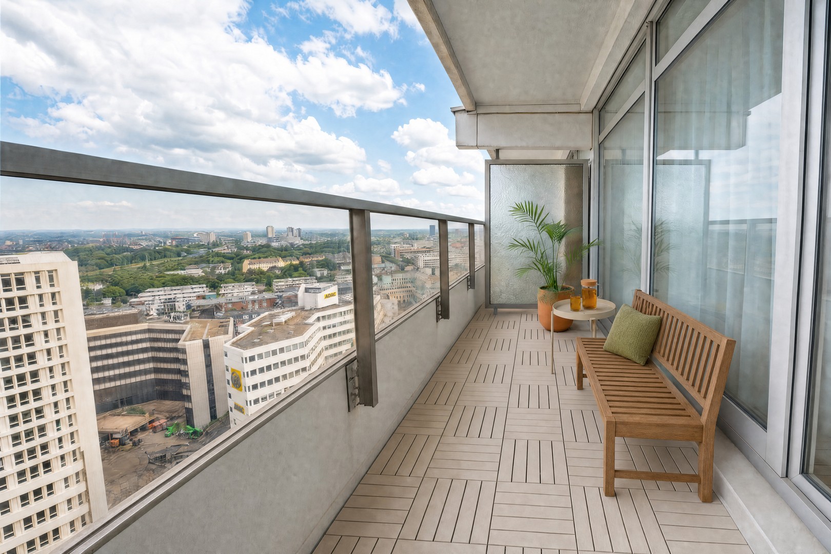 ? Erstbezug nach Sanierung: Stilvolles Studio-Apartment mit Domblick im Uni-Center! – Köln Sülz – Vorschaubild 5