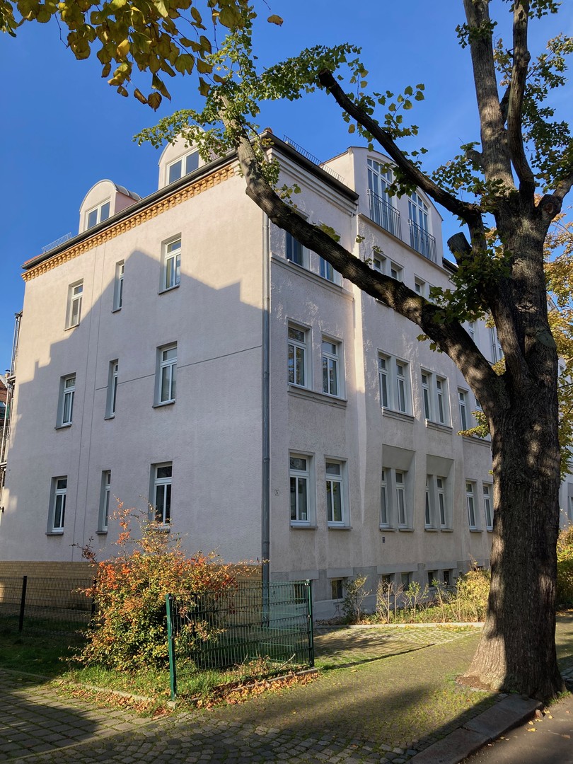 Loftfeeling auf 2 Ebenen, außergewöhliche & lichtdurchflutete Galeriewohnung – Leipzig – Vorschaubild 2