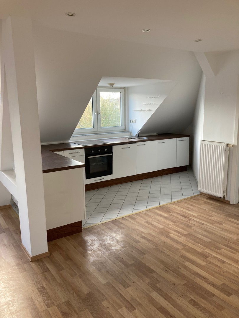 Loftfeeling auf 2 Ebenen, außergewöhliche & lichtdurchflutete Galeriewohnung – Leipzig – Vorschaubild 16