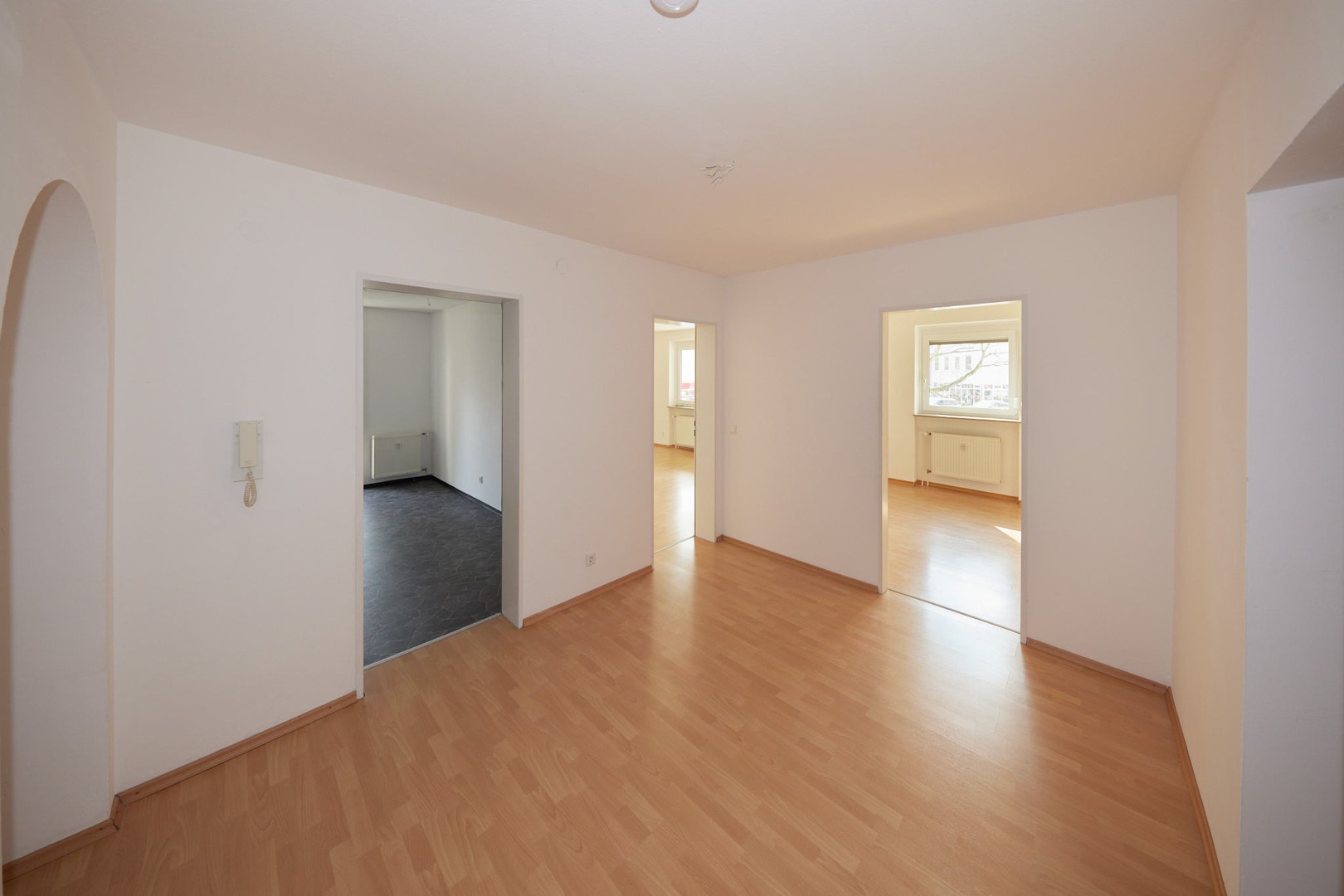 Erstbezug nach Modernisierung!! 3 Zimmer Top Lage!! – Nürnberg – Vorschaubild 6