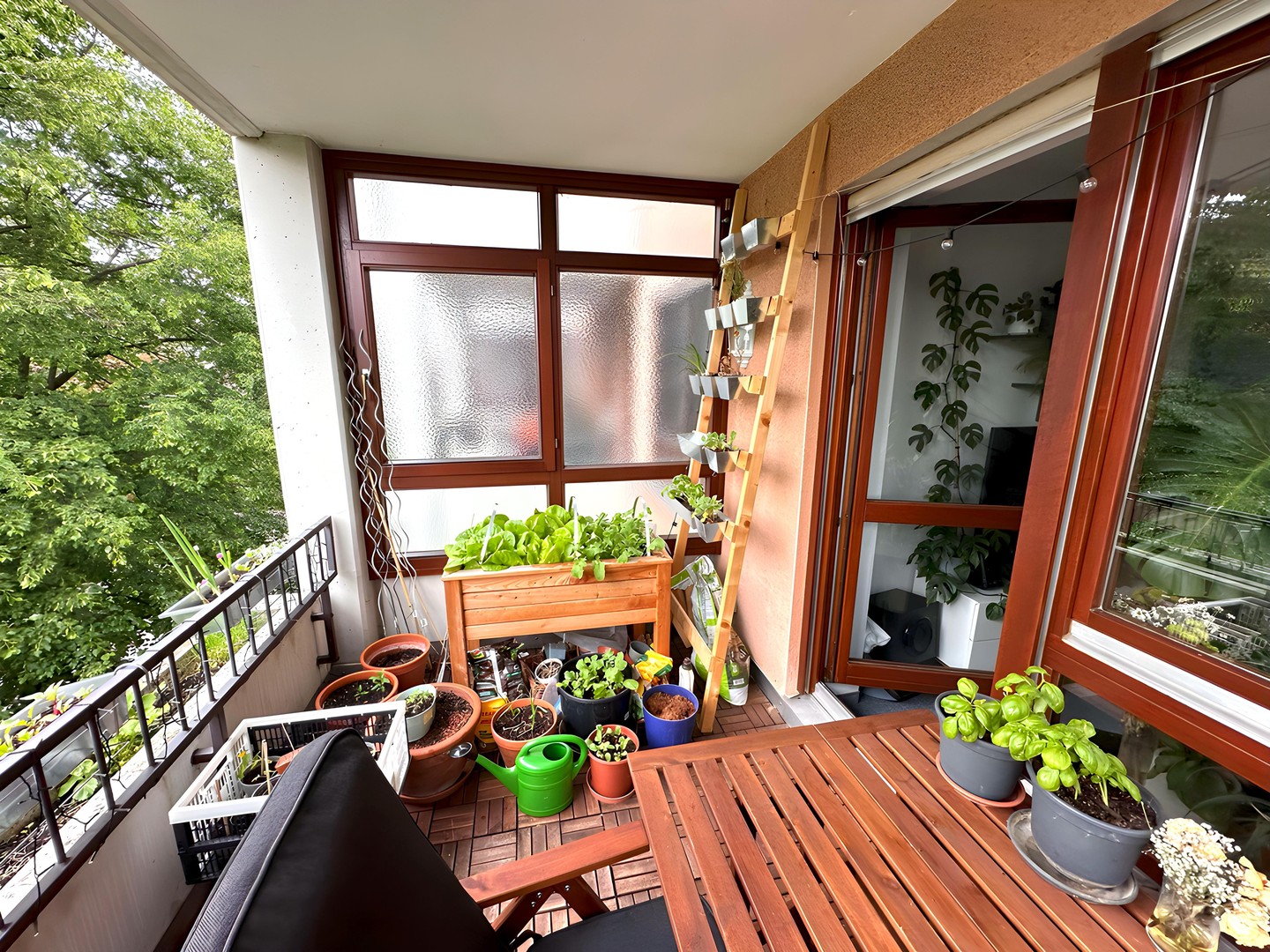 helle 2-Zimmer-Wohnung mit Balkon und Einbauküche in Augsburg – Augsburg – Vorschaubild 4