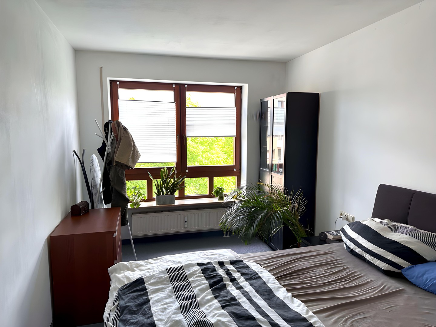 helle 2-Zimmer-Wohnung mit Balkon und Einbauküche in Augsburg – Augsburg – Vorschaubild 7