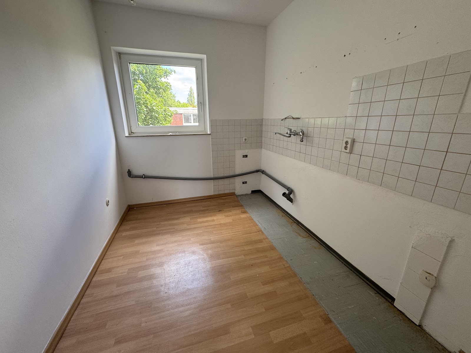 Ideal für eine kleine Familie :) – Wilhelmshaven – Vorschaubild 4