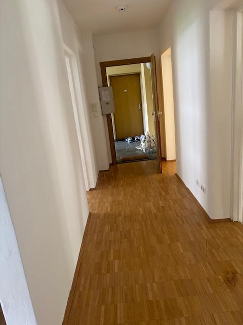 TOP 2-er WG-Wohnung direkt am Flaucher! renoviert, 3 Zi, Wohnküche, Westbalkon, keine EBK! – München – Vorschaubild 10