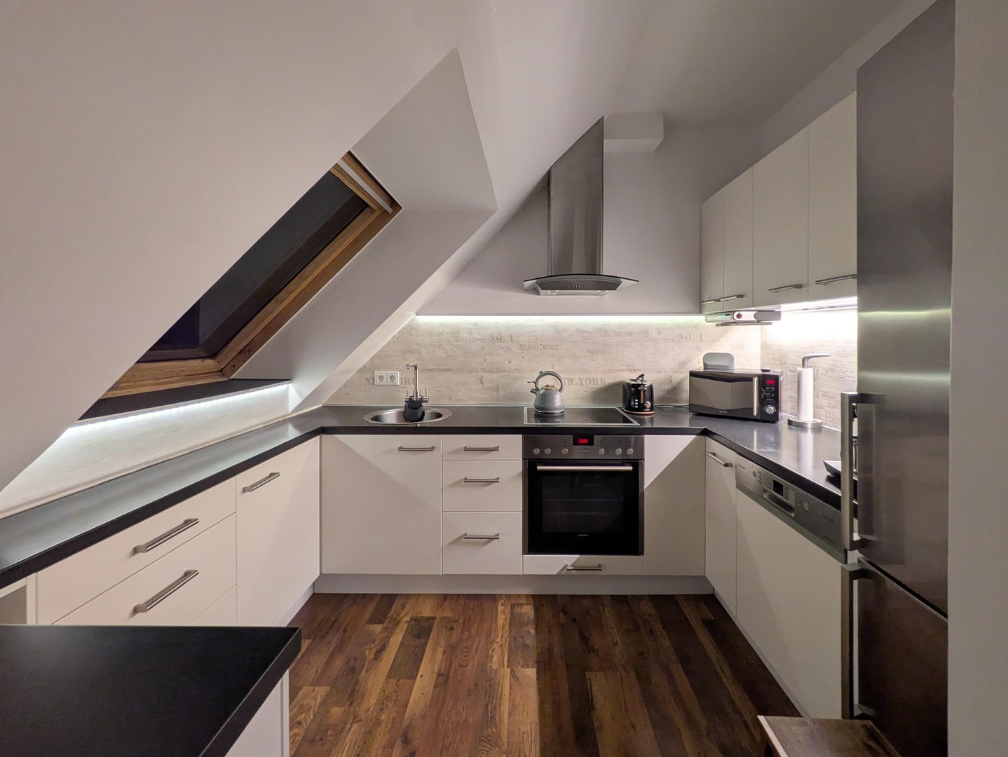 105m² klimatisierte Dachgeschosswohnung in Berlin-Friedenau – Berlin – Vorschaubild 5