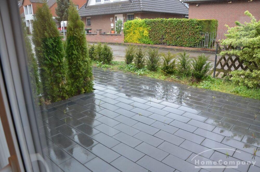 Doppelhaushälfte, möbliert, Neubau, 2 Duschbäder, neu ausgestattet, über 2 Ebenen. – Braunschweig – Vorschaubild 18
