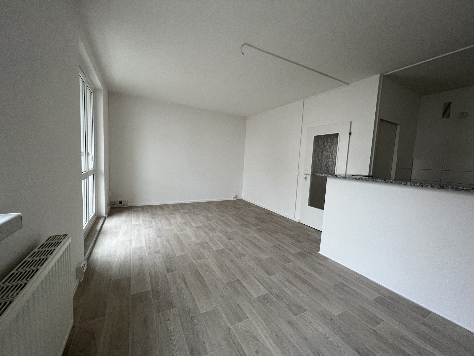 3-Zimmer-Wohnung mit Balkon sucht Lieblingsmieter – Chemnitz – Vorschaubild 7