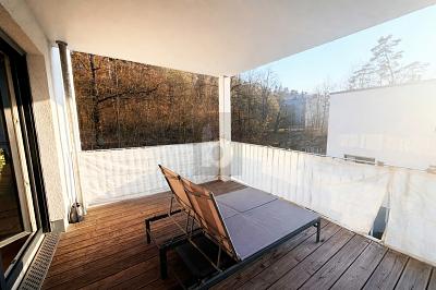 LUXUS PUR-BODENHEIZUNG/KÜCHE/AUFZUG/TIEFGARAGE – Fürth – Vorschaubild 4
