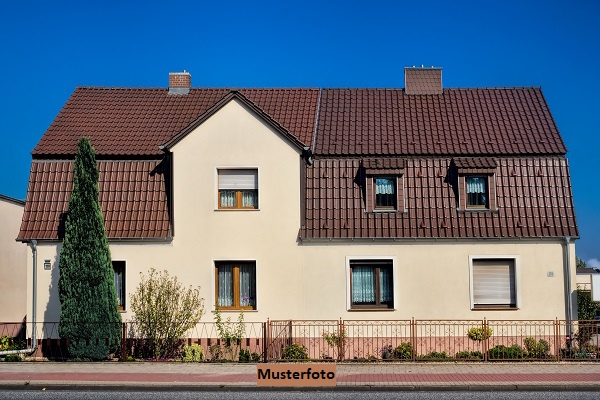Freistehendes 2-Familienhaus + provisionsfrei +