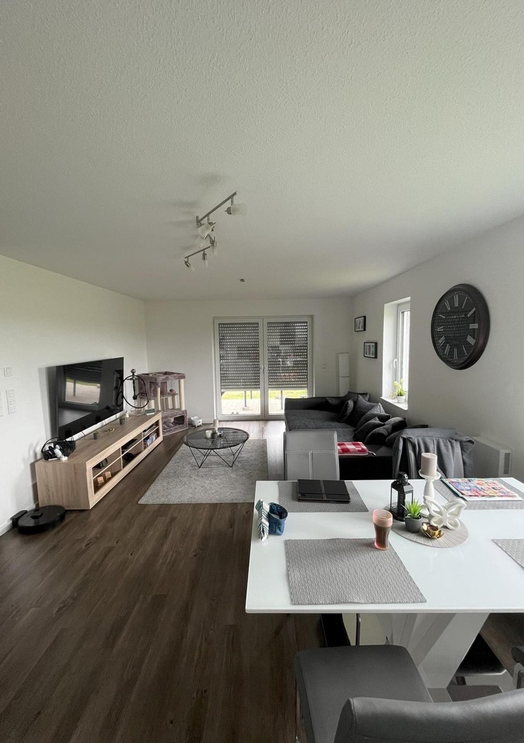 Helle 3-Zimmer-Wohnung mit Terrasse in ruhiger Lage – Neubaugebiet in Großenmeer/Ovelgönne