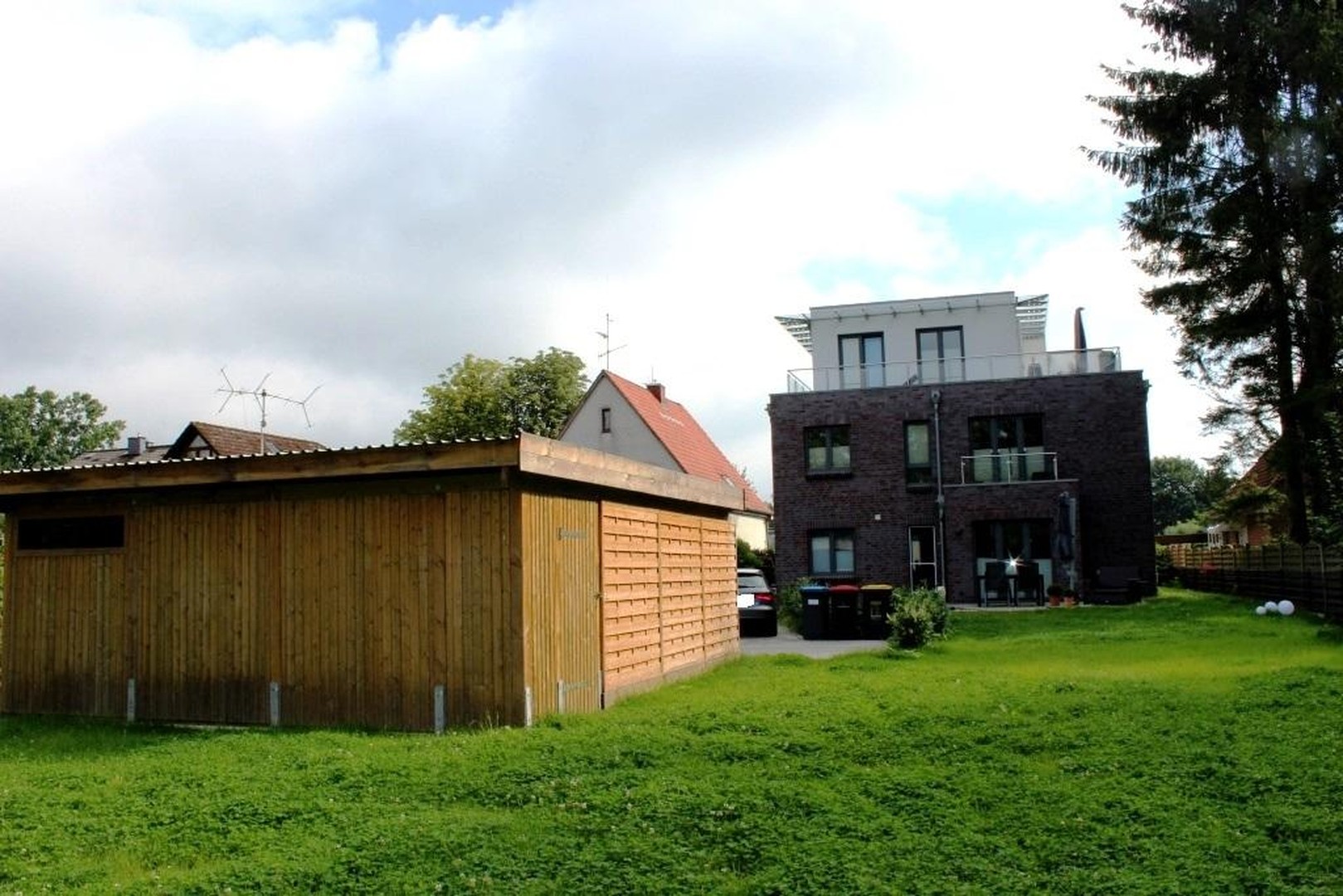 Romantik pur!„Paradiesische/traumhafte" Lage! Loftartige, moderne Terassen-Wohnung und Garten! – Hamburg – Vorschaubild 15
