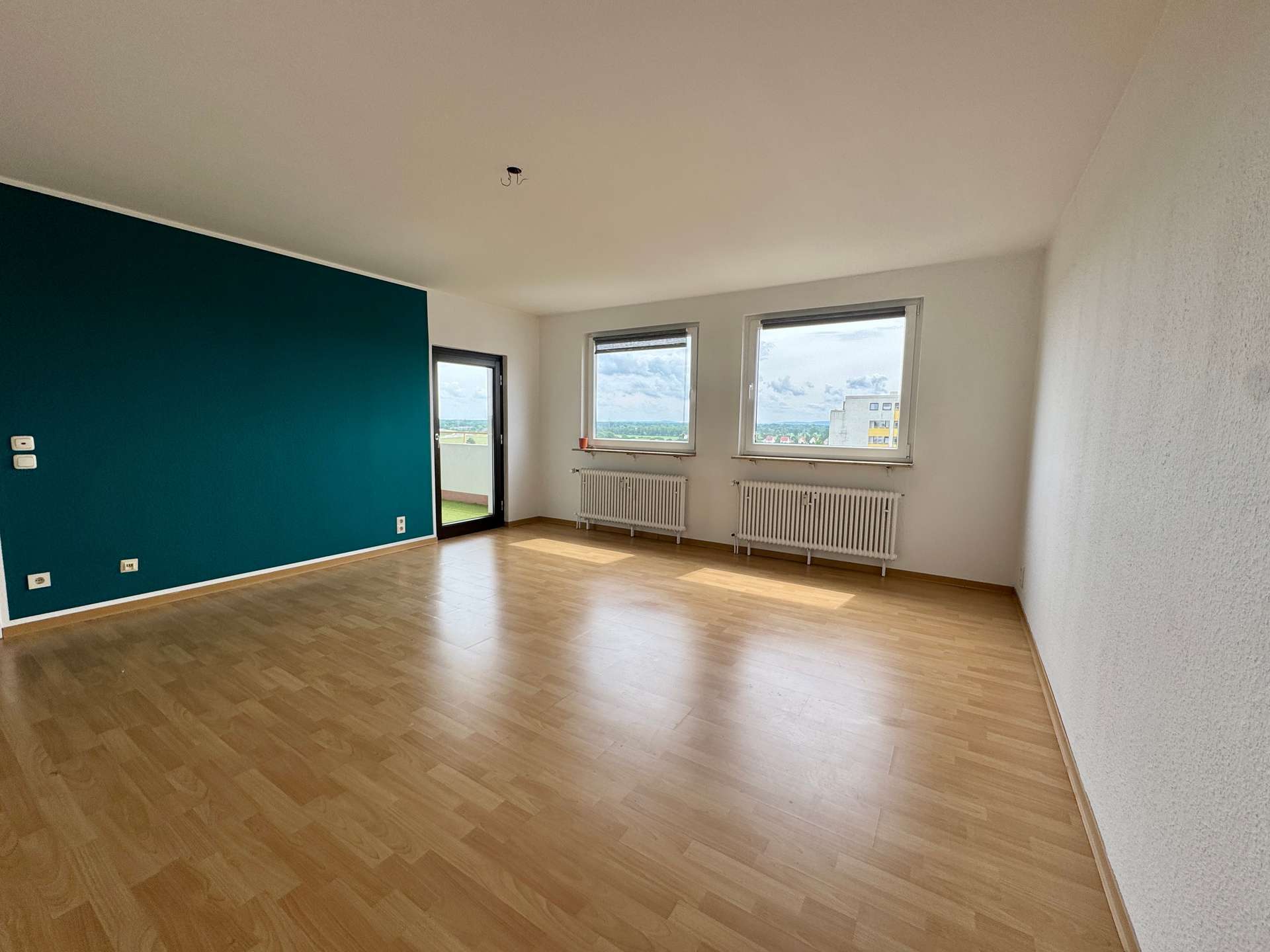 Helle 3-Zimmer-Wohnung im 10. Obergeschoss mit Weitblick – Neustadt am Rübenberge – Vorschaubild 4
