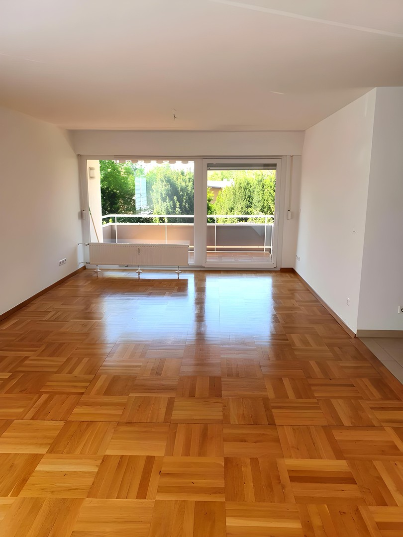 Großzügige 2-Zimmer-Wohnung mit herrlichem Aussichtsbalkon – Stuttgart – Vorschaubild 7