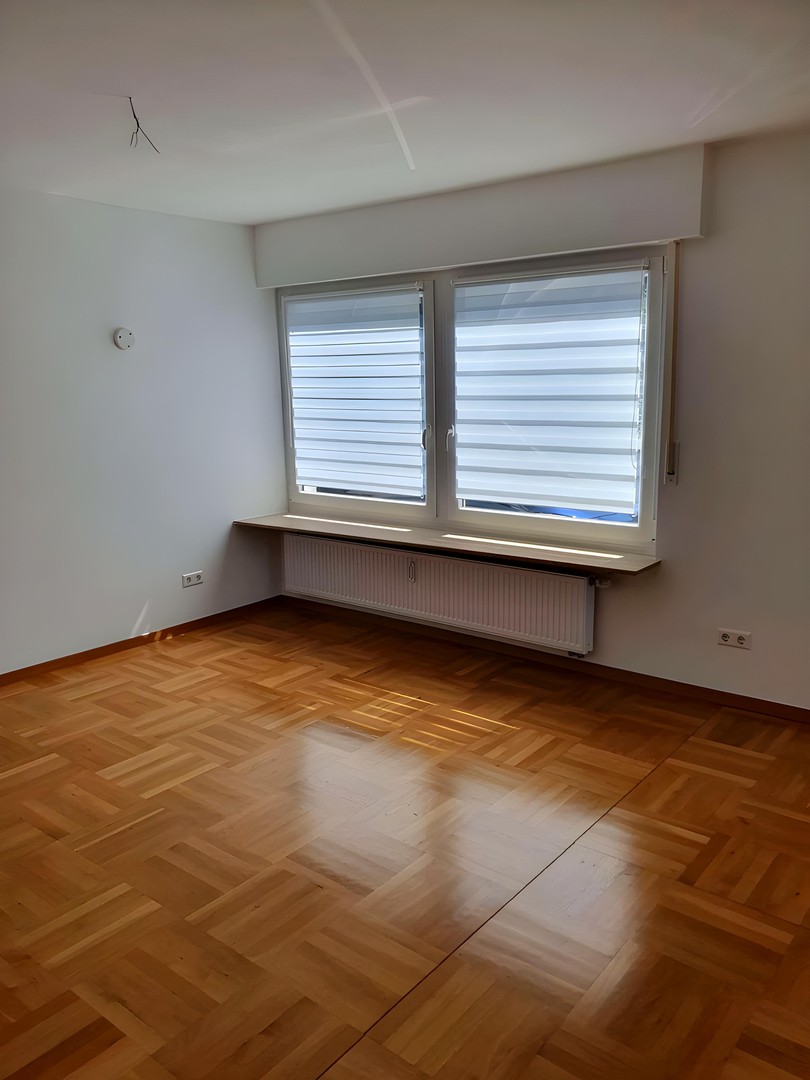 Großzügige 2-Zimmer-Wohnung mit herrlichem Aussichtsbalkon – Stuttgart – Vorschaubild 11
