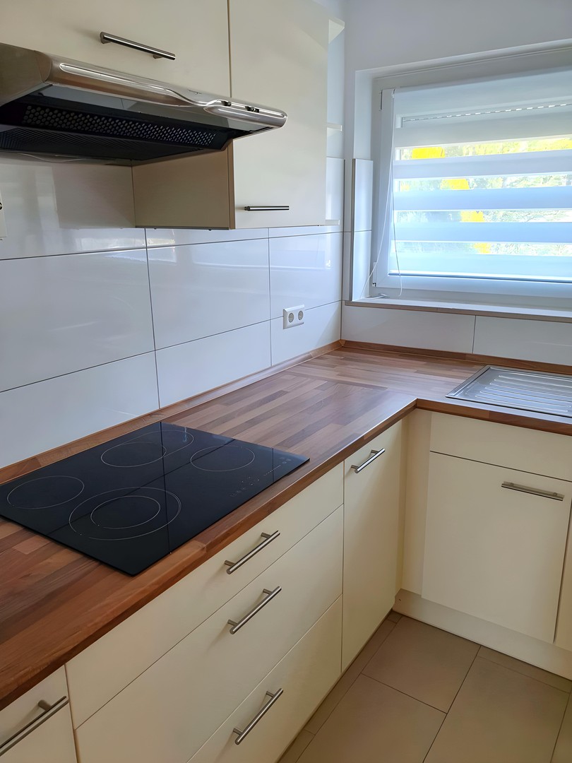 Großzügige 2-Zimmer-Wohnung mit herrlichem Aussichtsbalkon – Stuttgart – Vorschaubild 12