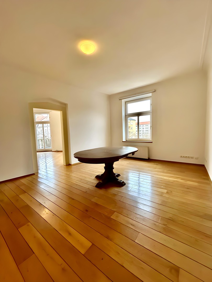 Elegante helle 3,5-zimmer-Altbauwohnung mit Balkon in toller Lage! – München – Vorschaubild 8