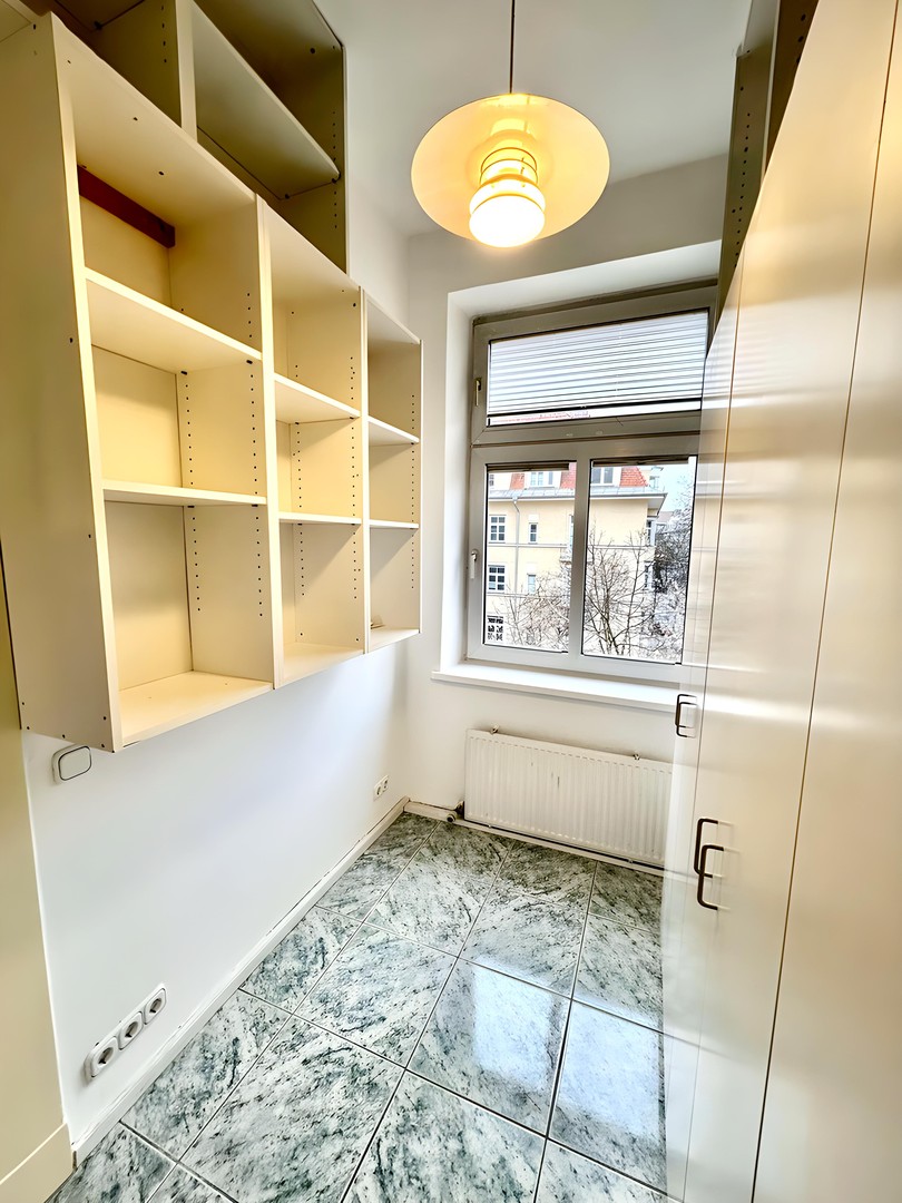 Elegante helle 3,5-zimmer-Altbauwohnung mit Balkon in toller Lage! – München – Vorschaubild 10