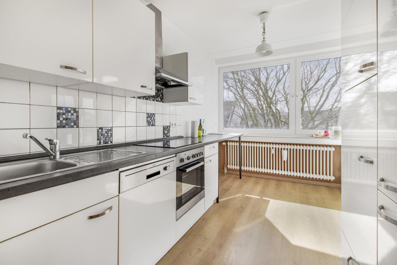 Helle 3-Zimmer-Wohnung in ruhiger Lage – Gröpelingen - inkl. Garage - WG geeignet – Bremen – Vorschaubild 3