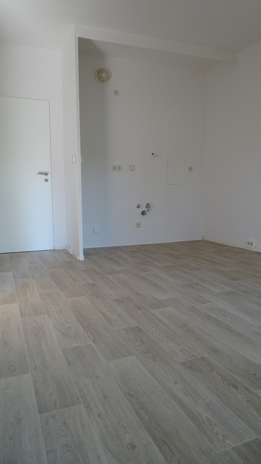 Komfortabel wohnen: Balkon, Aufzug und Gemeinschaftsgarten in ruhiger Lage – Erfurt – Vorschaubild 4