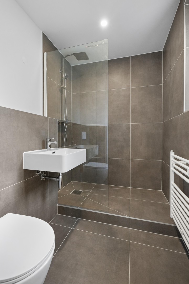 2-Zimmer Wohnung mit Einbauküche und Balkon - Frisch saniert – Hannover – Vorschaubild 3