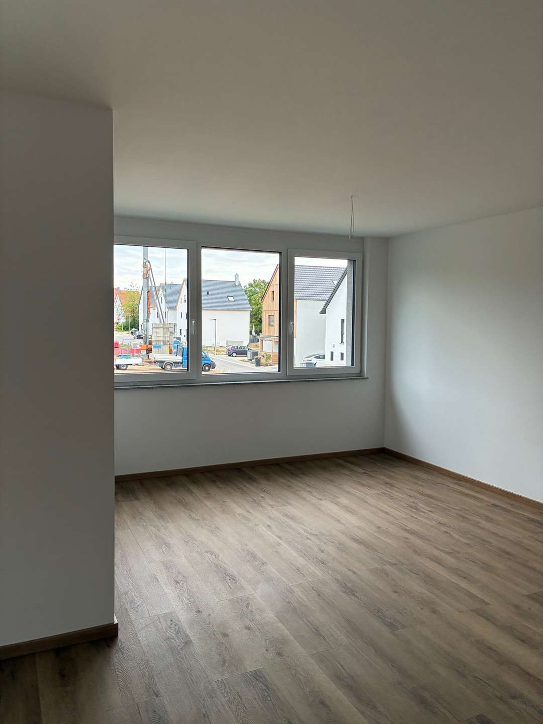 HEGERICH: Wohnträume werden wahr – Stilvolle Neubauwohnung mit sonnigem Balkon – Roßtal – Vorschaubild 7