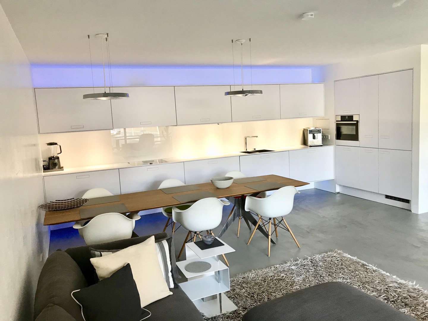 Exclusive möblierte Wohnung in der Stuttgarter Innenstadt – Stuttgart – Vorschaubild 2