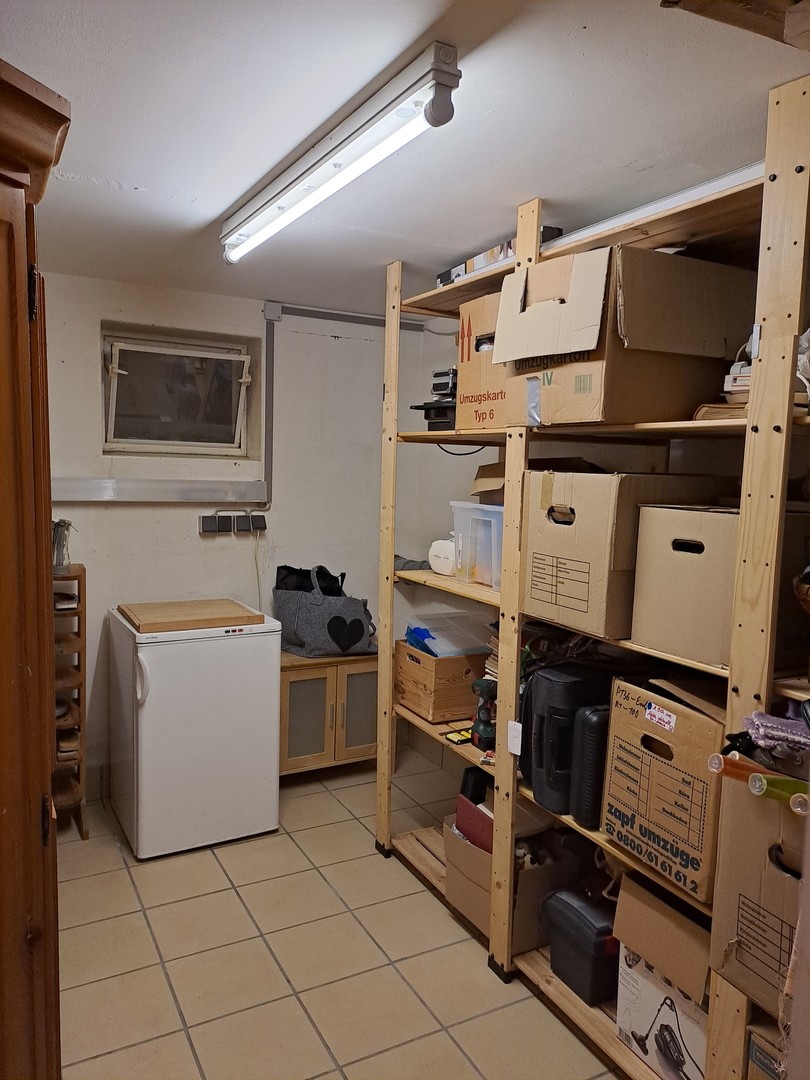 Charmante 3-Zimmer-Maisonettewohnung, TG-Stellplatz & Balkon in grüner Lage von Hamburg Meiendorf – Hamburg – Vorschaubild 11