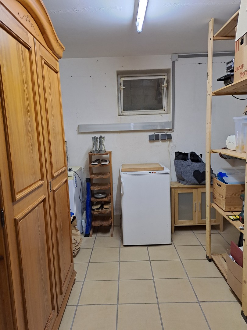 Charmante 3-Zimmer-Maisonettewohnung, TG-Stellplatz & Balkon in grüner Lage von Hamburg Meiendorf – Hamburg – Vorschaubild 12