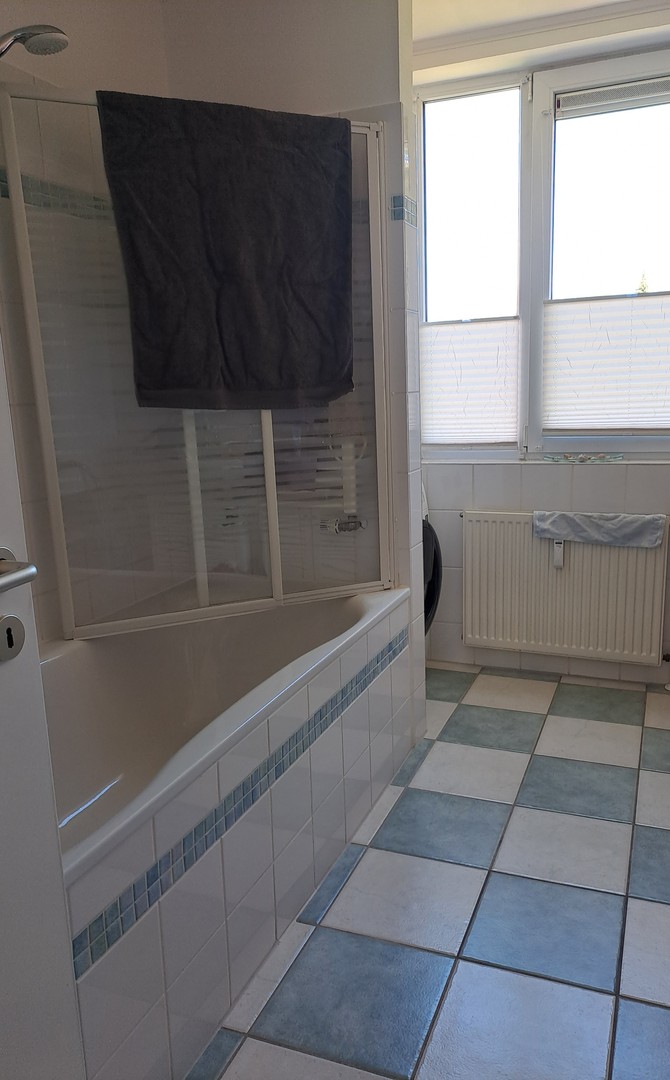 Charmante 3-Zimmer-Maisonettewohnung, TG-Stellplatz & Balkon in grüner Lage von Hamburg Meiendorf – Hamburg – Vorschaubild 19