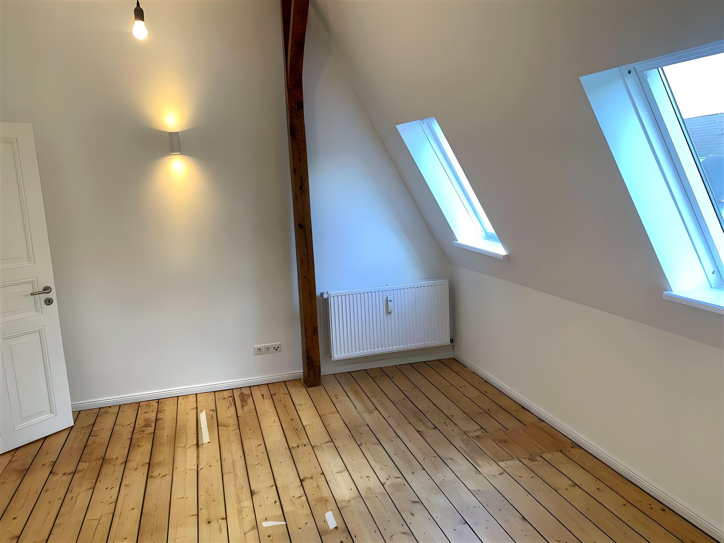 Exklusive 4-Zimmer-Dachgeschosswohnung für Studenten-WG – Frisch saniert | Neue Einbauküche – Hamburg – Vorschaubild 20
