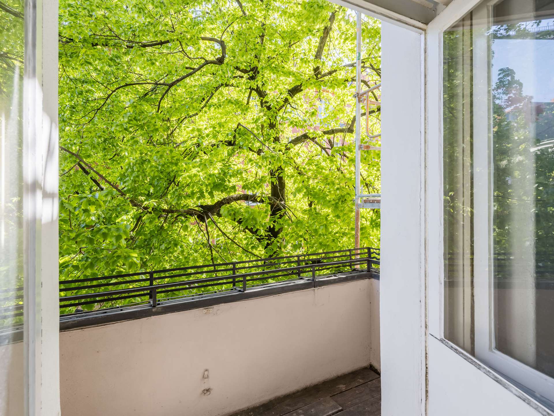 Familienfreundliche 4-Zimmer-Wohnung mit Südbalkon und großzügigem Schnitt – Berlin – Vorschaubild 6