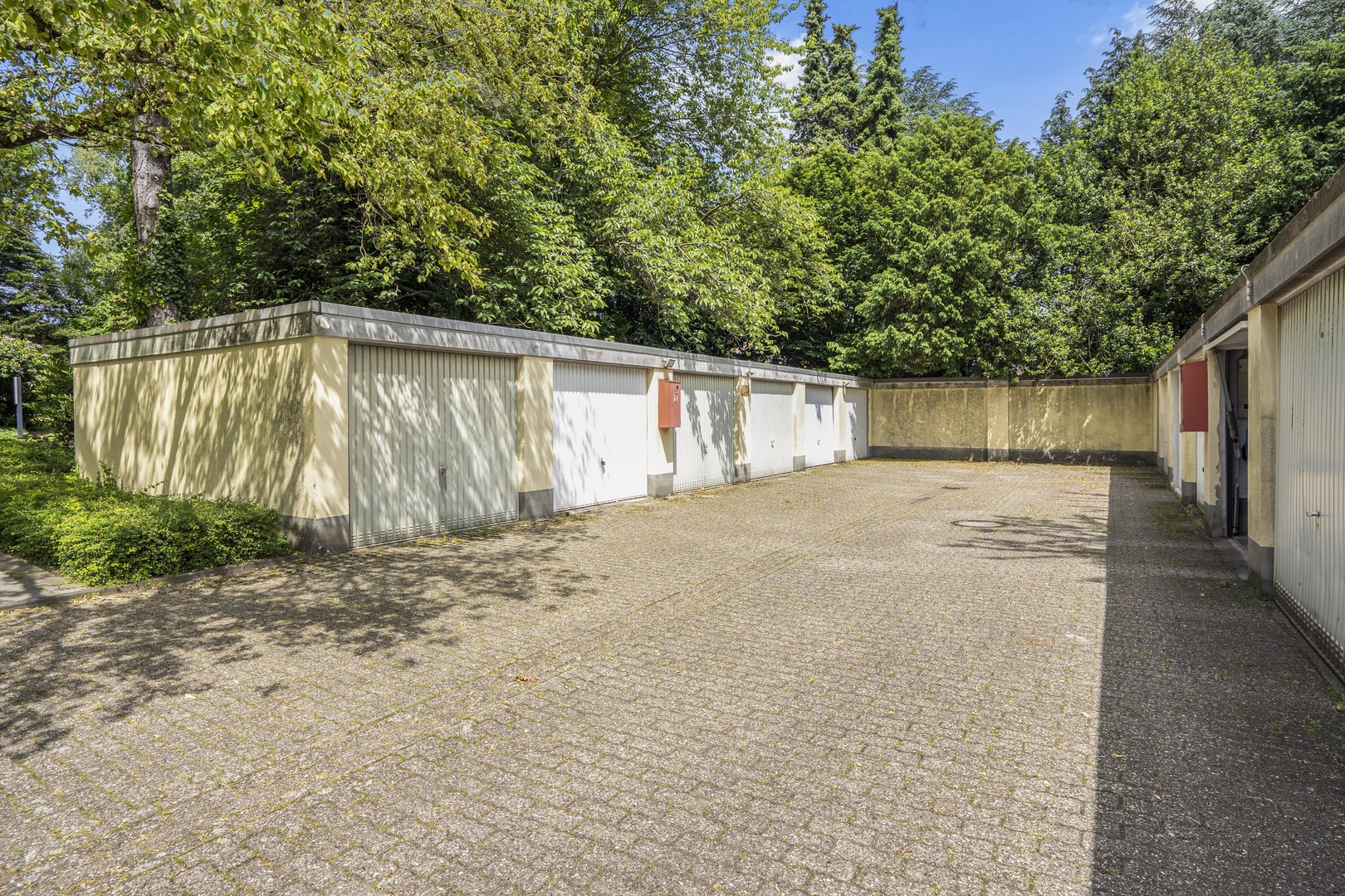 Bezugsfertige 2-Zimmer-Wohnung mit Balkon — gepflegt und ruhig – Essen – Vorschaubild 9