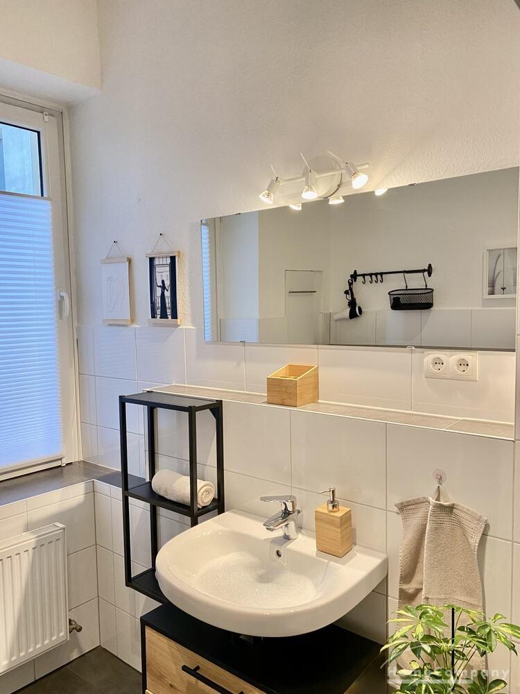 Schöne, neu eingerichtete 2 Zi.-Wohnung, 2. OG. – Braunschweig – Vorschaubild 13