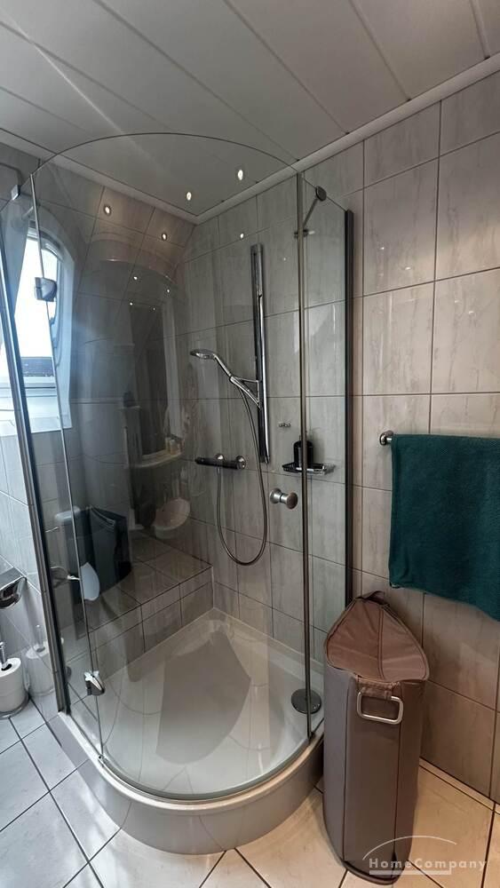 Schöne, neu ausgestattete Wohnung, 1. OG. Mit Loggia. – Braunschweig – Vorschaubild 14