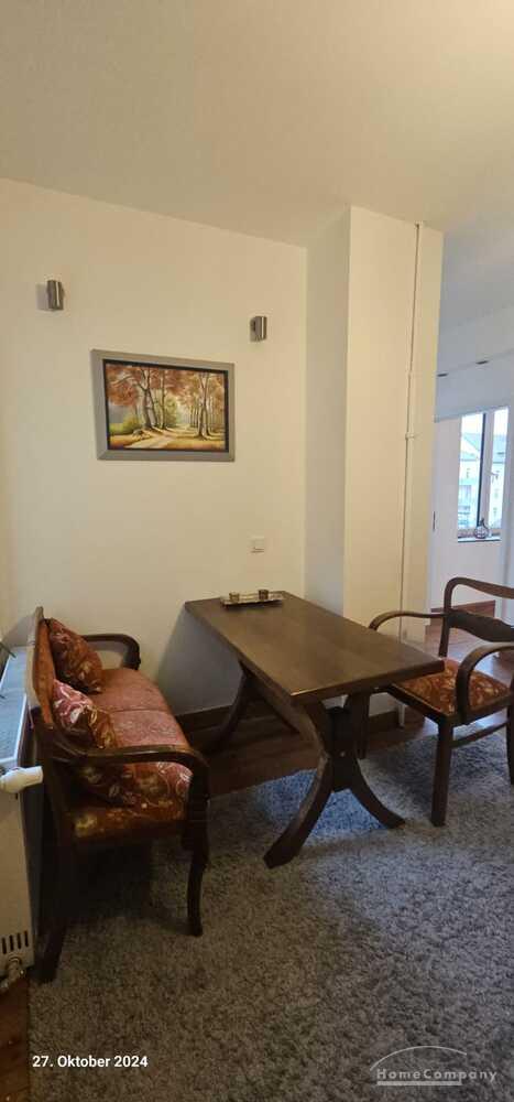 Große 3,5 Zi.-Altbauwhg., 2. OG, möbliert. Bad mit Wanne und Dusche, Balkon und kl. Garten zur gemeinschaftlichen Nutzung; Stellplatz vorhanden. – Braunschweig – Vorschaubild 13
