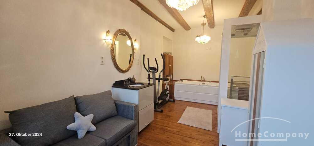 Große 3,5 Zi.-Altbauwhg., 2. OG, möbliert. Bad mit Wanne und Dusche, Balkon und kl. Garten zur gemeinschaftlichen Nutzung; Stellplatz vorhanden. – Braunschweig – Vorschaubild 16