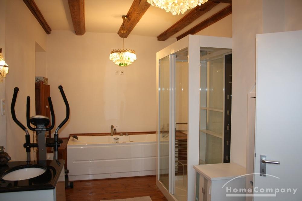 Große 3,5 Zi.-Altbauwhg., 2. OG, möbliert. Bad mit Wanne und Dusche, Balkon und kl. Garten zur gemeinschaftlichen Nutzung; Stellplatz vorhanden. – Braunschweig – Vorschaubild 17