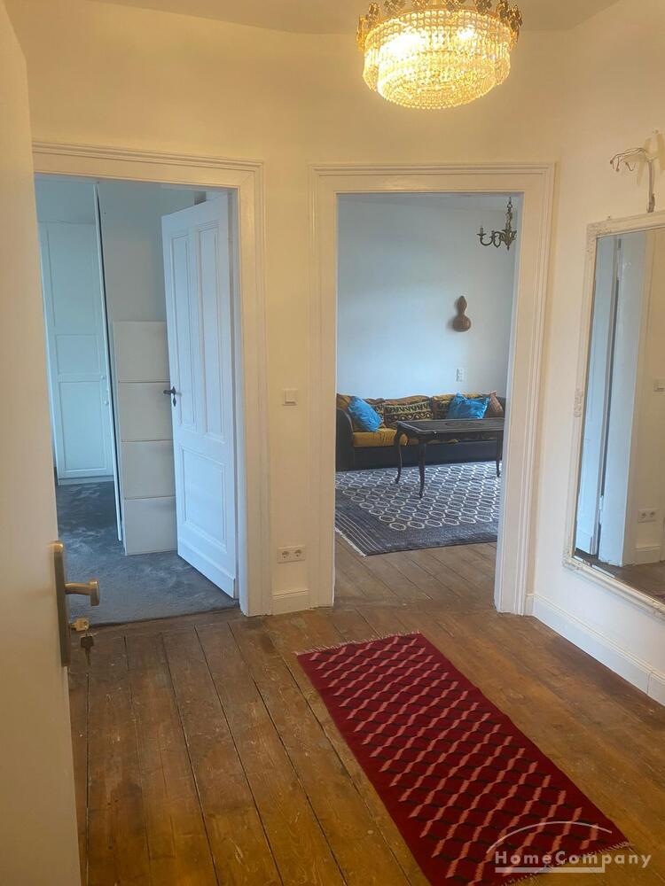 Große 3,5 Zi.-Altbauwhg., 2. OG, möbliert. Bad mit Wanne und Dusche, Balkon und kl. Garten zur gemeinschaftlichen Nutzung; Stellplatz vorhanden. – Braunschweig – Vorschaubild 24
