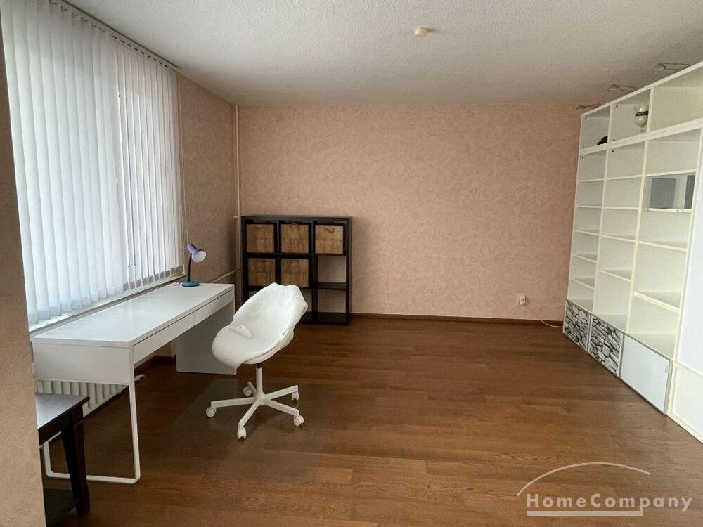 Schöne 2 Zi.-Wohnung mit Balkon, 1. OG. In ruhiger, guter Lage. – Wolfsburg – Vorschaubild 5