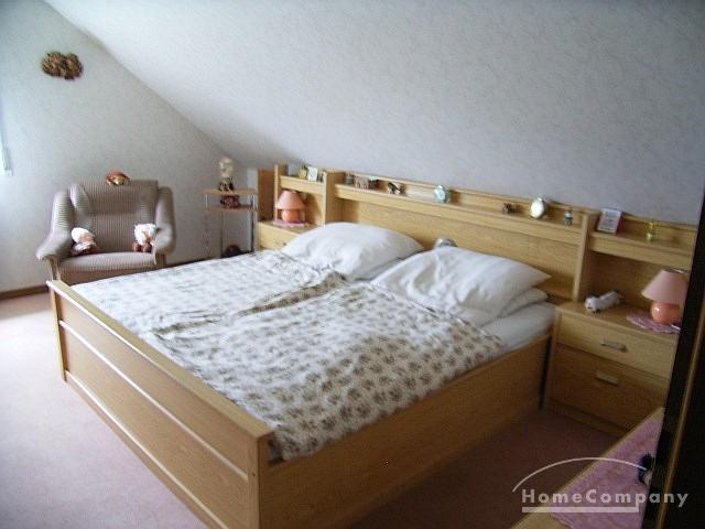3 Zi.Whg., möbliert, gut gepflegte Wohnung, 1. OG, 2 Balkone, im Grünen. – Wolfsburg Sülfeld – Vorschaubild 3
