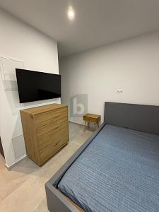 EINZIEHEN UND WOHLFÜHLEN IN LUXURIÖSER WOHNUNG – Karlsruhe – Vorschaubild 4
