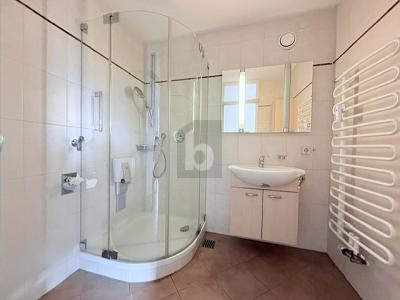 HOCHWERTIGES WOHNEN IN ATTRAKTIVER HÖHENLAGE – Stuttgart Asemwald – Vorschaubild 3