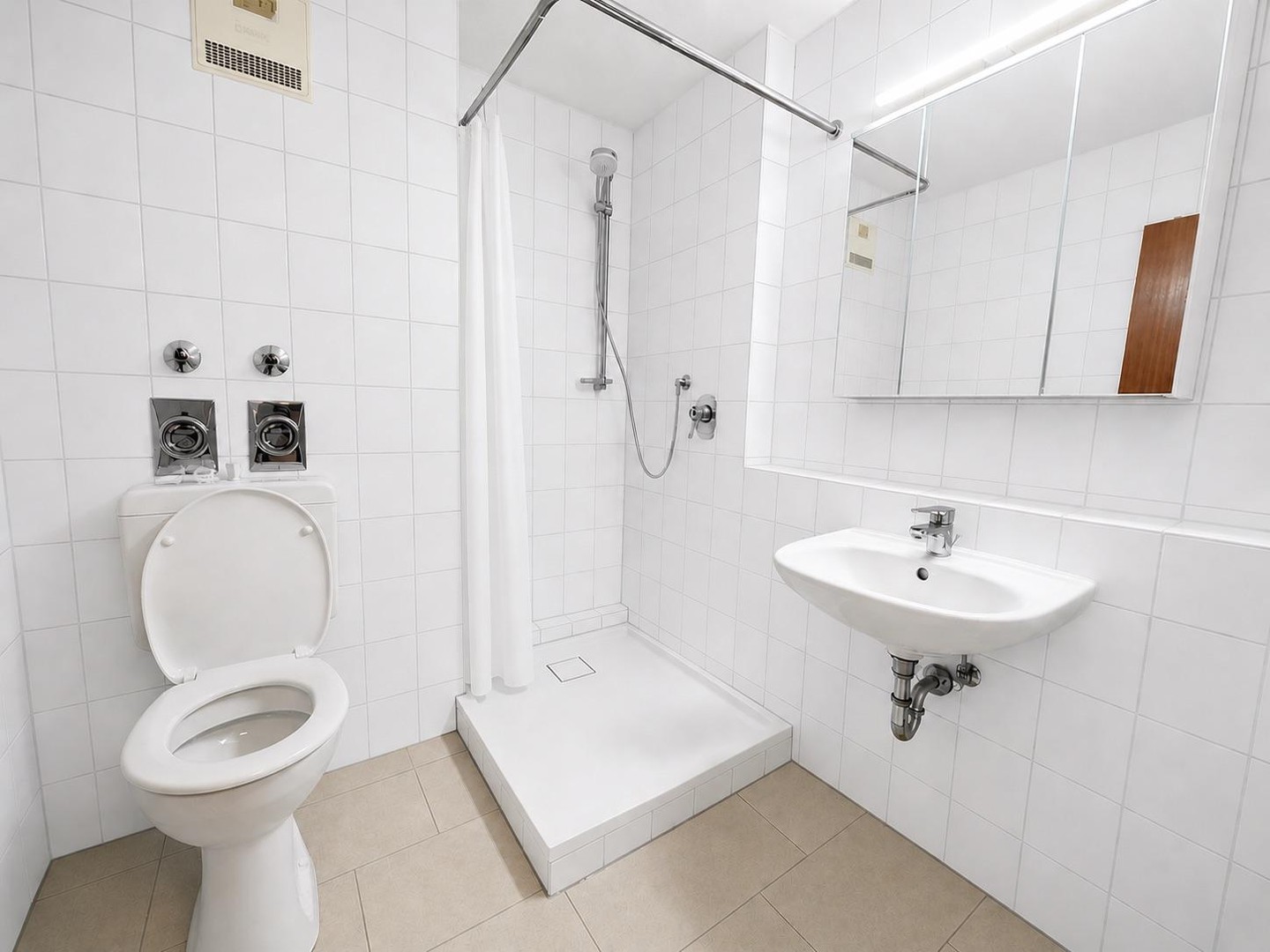 Charmate 1,5 Wohnung mit Terrasse und Küche – Reutlingen – Vorschaubild 4