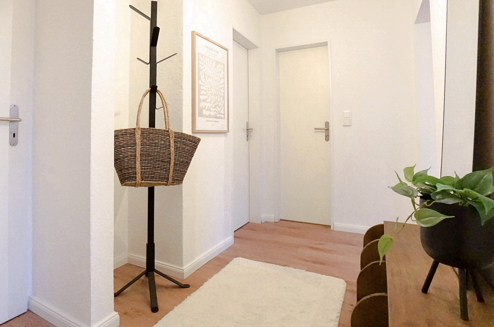 3-Zimmer-Wohnung | Zentrale Lage | EBK | Sofort bezugsfrei – Bremerhaven – Vorschaubild 2