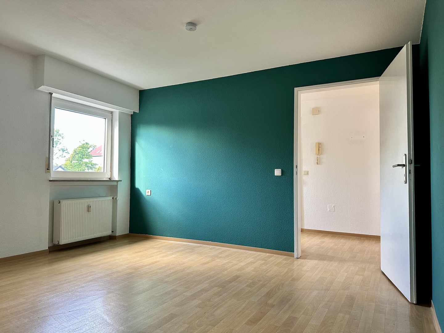 Lichtdurchflutete 3,5-Zi-Dachgeschosswohnung mit Panoramablick auf der Bellevue – Saarbrücken – Vorschaubild 3