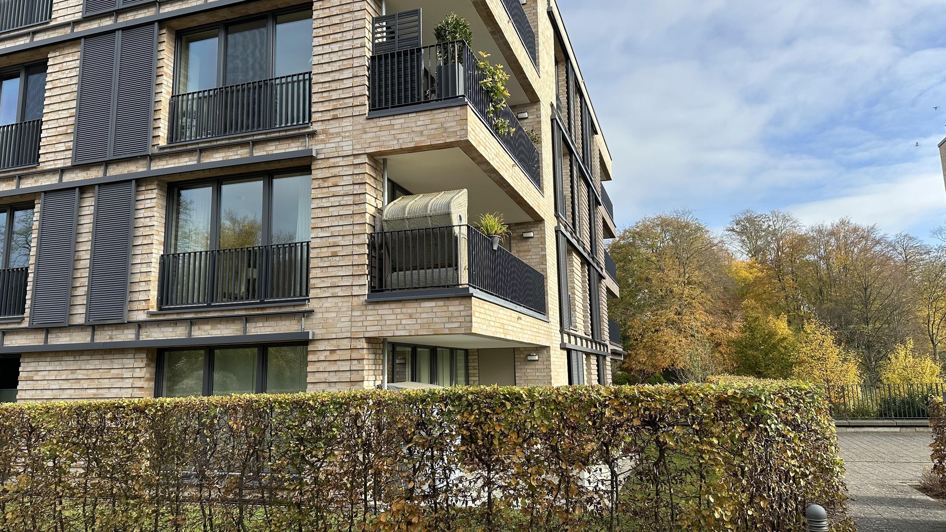 Exklusive 4-Zimmer Wohnung am Wallufer in Lübeck inkl. Tiefgaragenstellplatz zu verkaufen – Lübeck – Vorschaubild 36